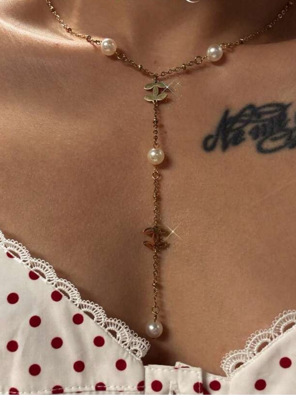 Others Follow Gold Pearl Y-Drop Necklace with Leaf Charms